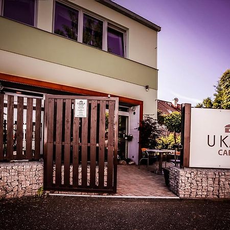 Hotel U Karla Prag Exterior foto